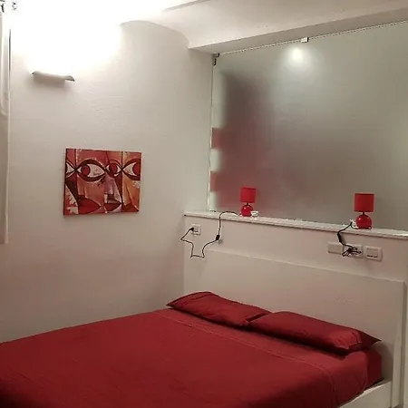 לינה וארוחת בוקר Maddalena