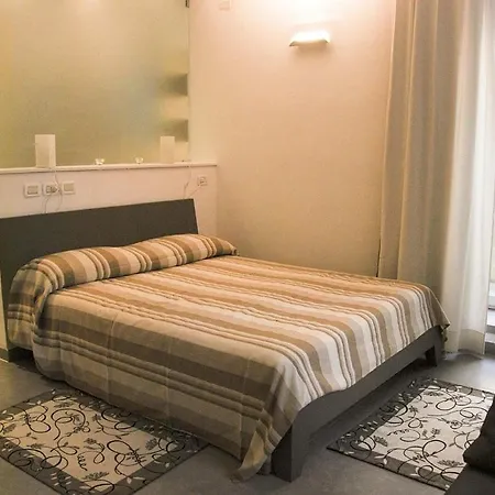 Maddalena * Bordighera